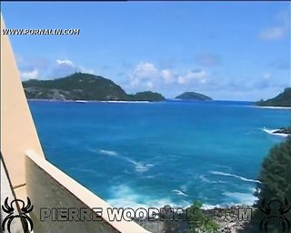 young amateur balcony fuck